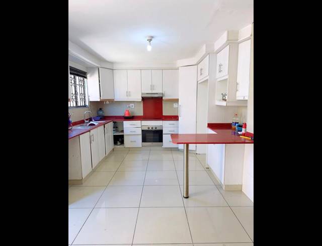 3 BEDROOM DUPLEX FOR SALE IN SUNFORD